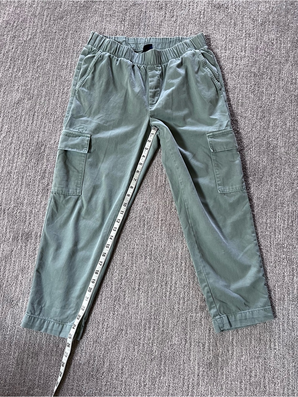 GAP Women’s Sage Green Cargo Joggers